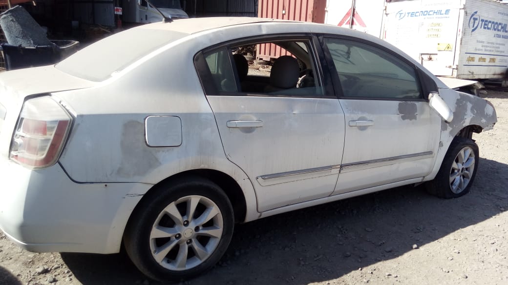  Nissan SENTRA 2011    EN DESARME